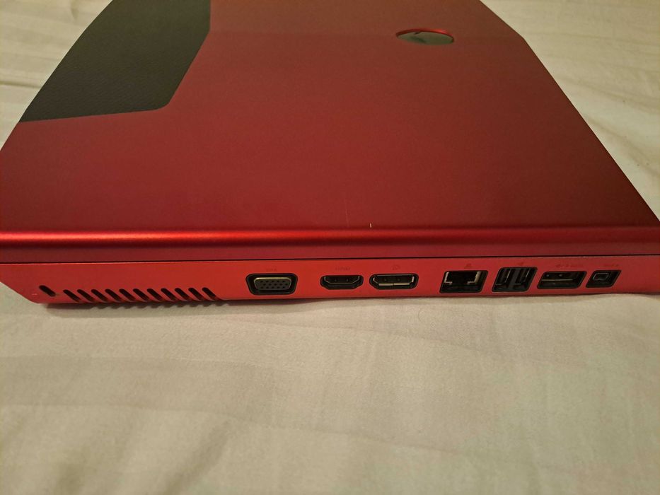 Laptop Alienware M17R2
