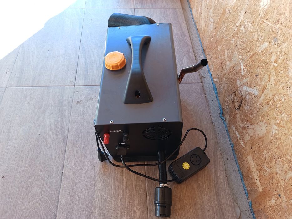 Vând soba pe motorină 12kw