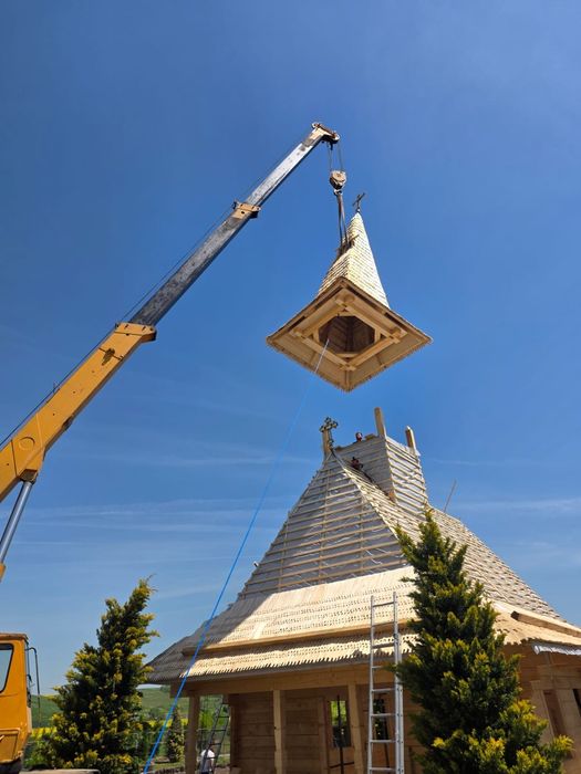Închiriem automacara de 18 tone