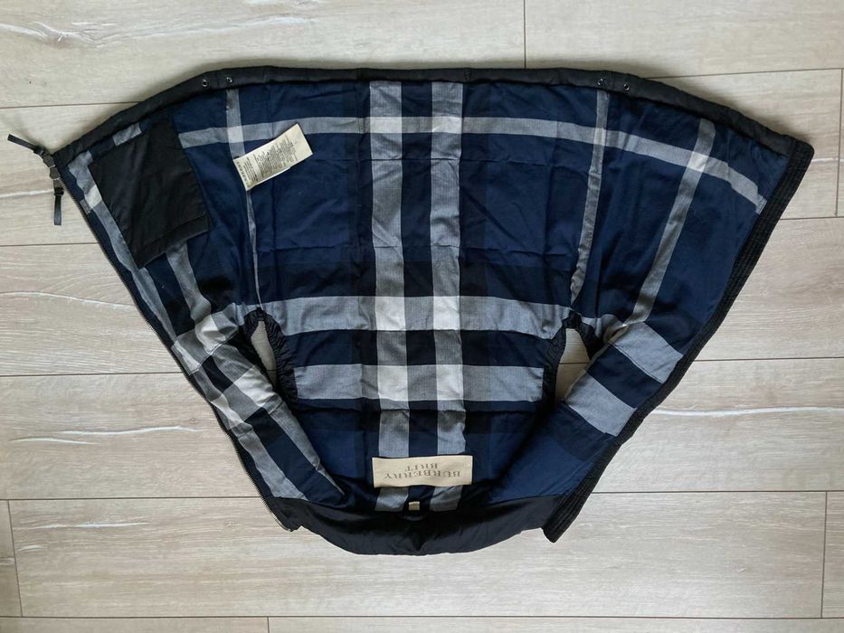 Оригинален BURBERRY BRIT мъжки пухен елек с гъши пух размер М