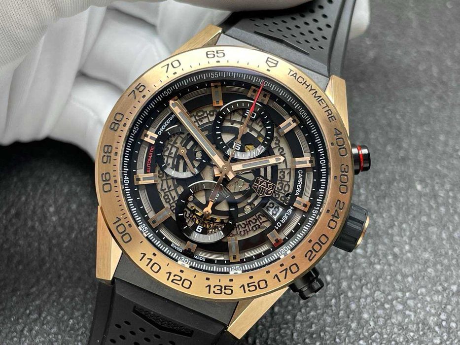 Tag Carrera Skeleton златисто/черно