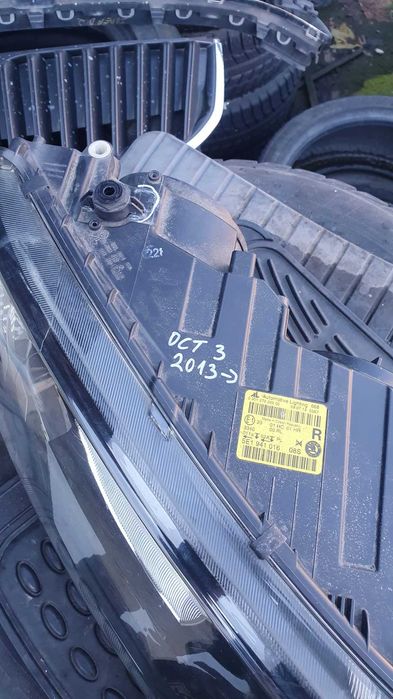 far dreapta halogen Skoda Octavia 3 Europa