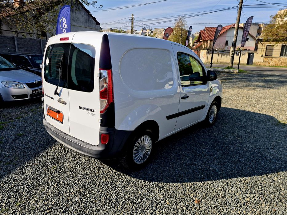 Renault Kangoo 1.5 Dci Parc Auto Rate sau Cash