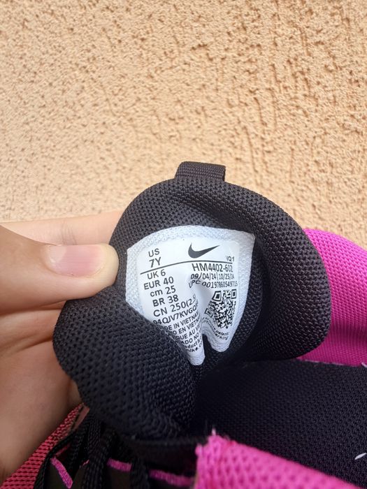 Adidași Nike Revolution 7 Roz/Negru – Complet NOI – Mărimea 40