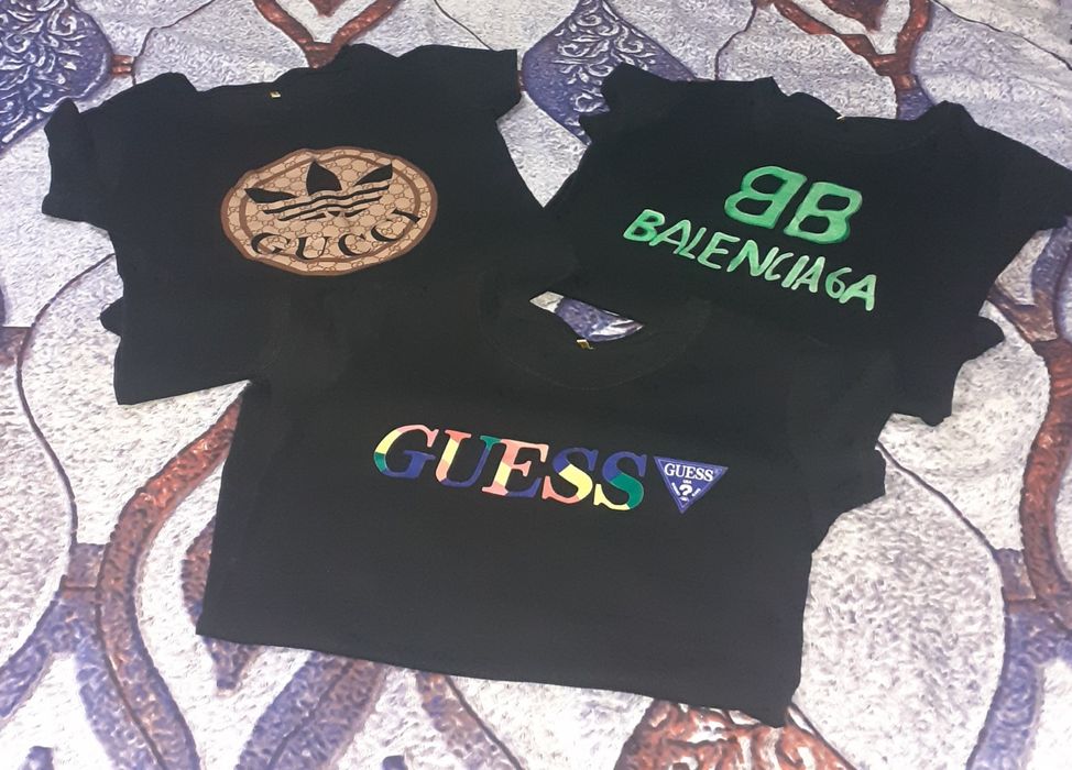 Дамски тениски и къс панталон