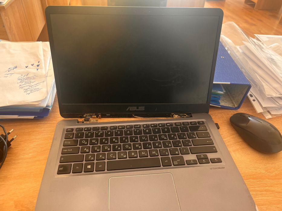 Ноутбук Asus для запчасти