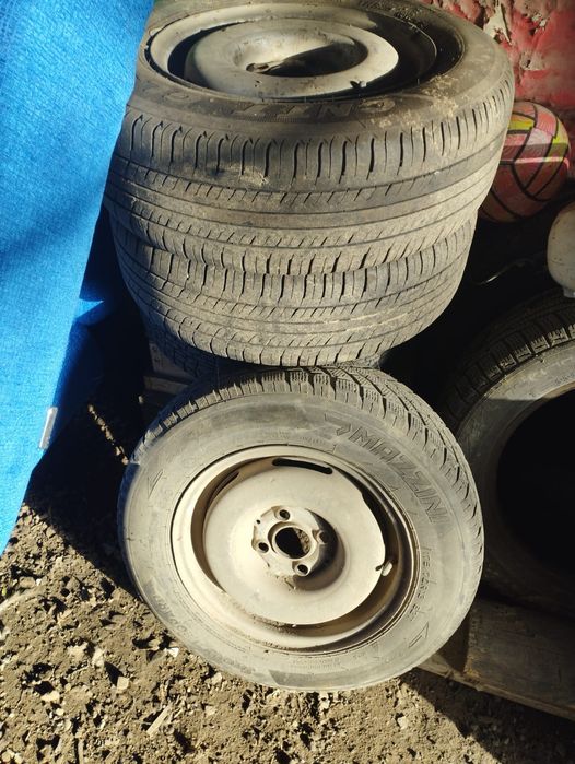 Продам Титанку и шины