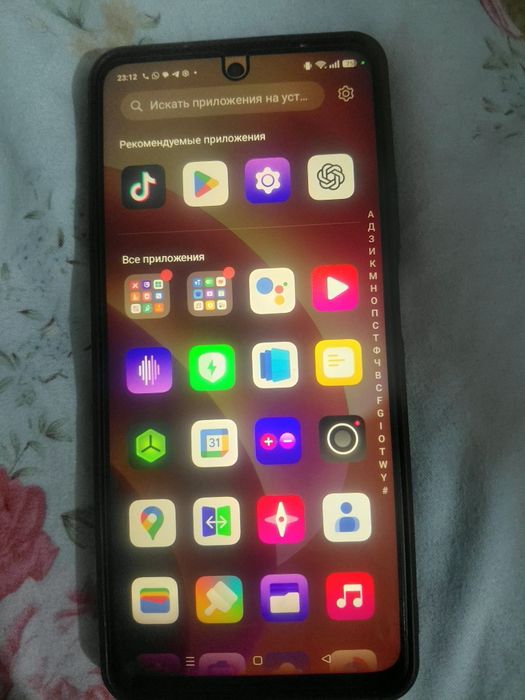 Продам телефон Realme c65