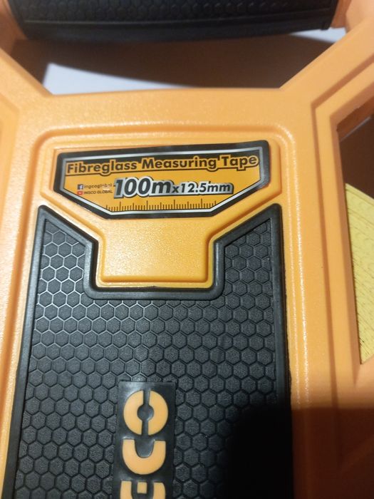 Ruletă 100 metri nouă