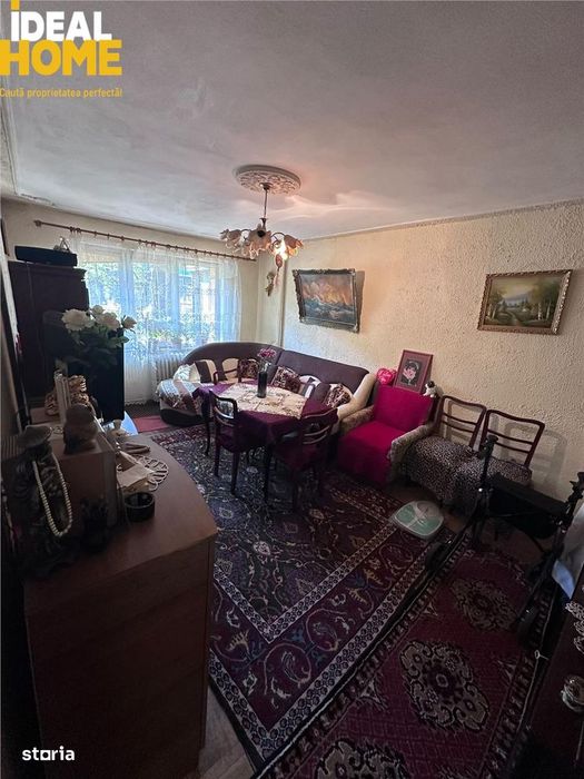 Apartament 3 camere decomandat Piata Nicolina