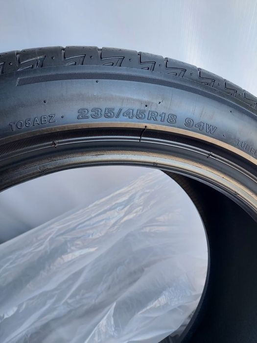 Шины Bridgestone 235/45/18