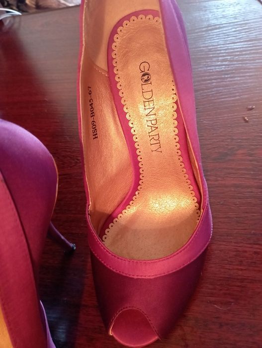 Продам туфли 34 размера.