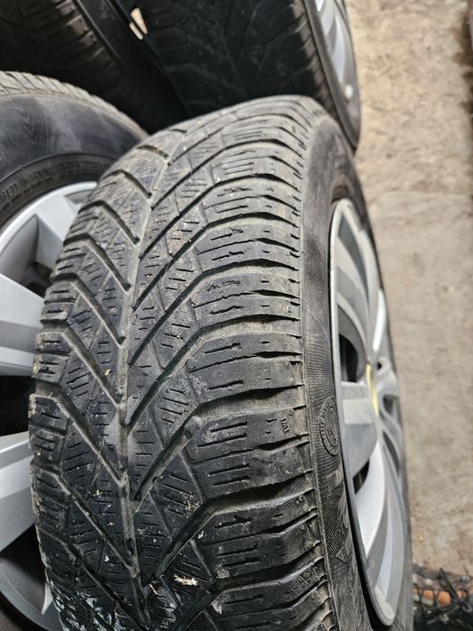 Anvelope iarnă cu jante de tablă