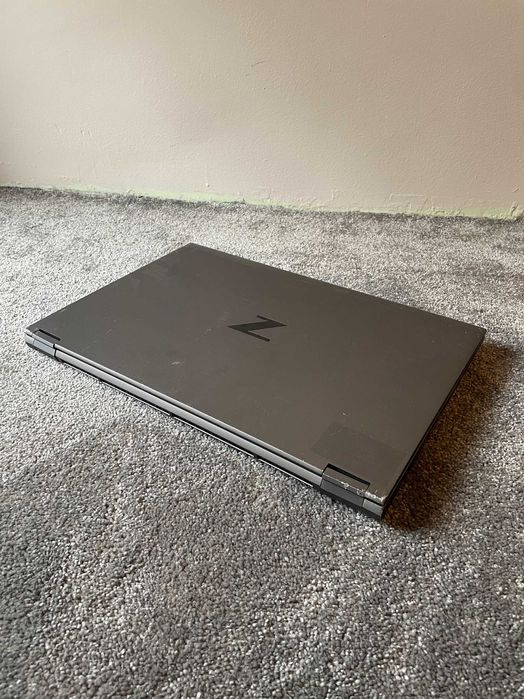 i7 - 11850H, RTX 3000 6GB, 32GB RAM, 1TB NVMe SSD M.2 - HP Zbook Fury G8 - 15.6'' IPS FHD