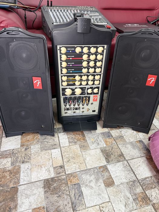 Mixere audio, boxe,basi,lumini ,echipamente