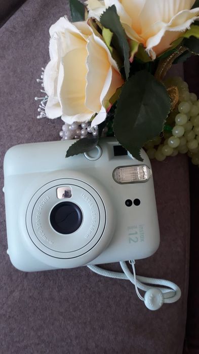 Фотоаппарат Fujifilm Instax Mini 12