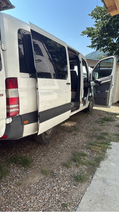 Mercedes sprinter 8+1
