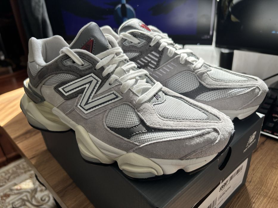 New Balance 9060 Gray
