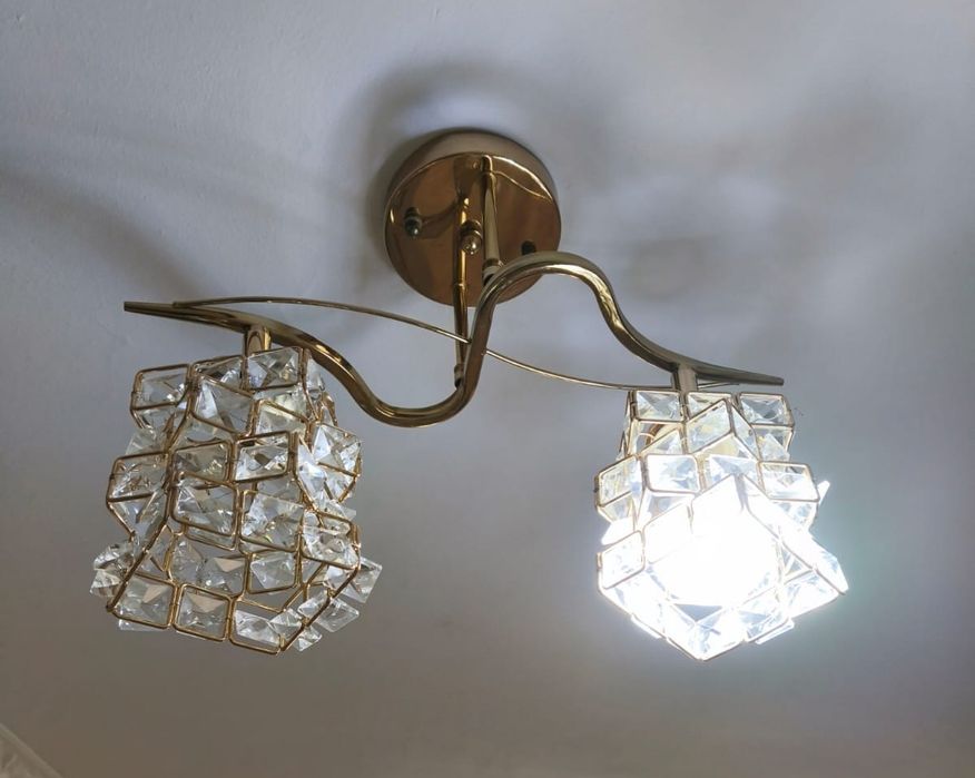 Люстры б/у в хорошем состоянии