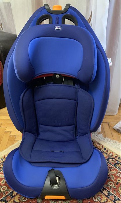 Scaun auto copii Chicco Gro-Up