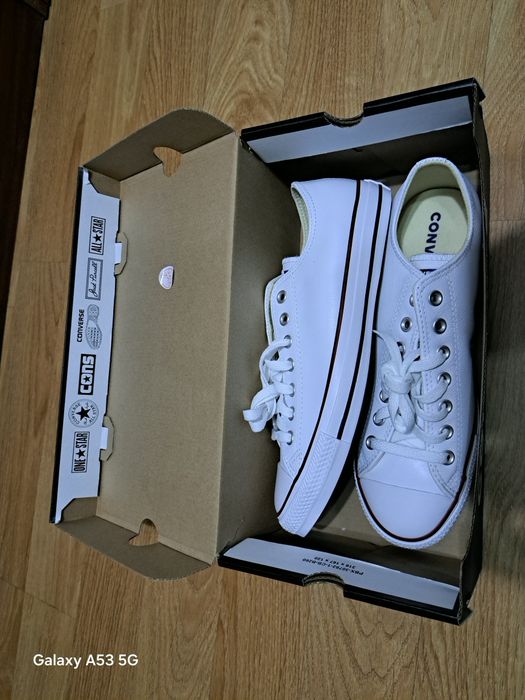 Adidasi ALL STAR CONVERSE noi  cu eticheta