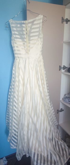 Көйлектер сатылады