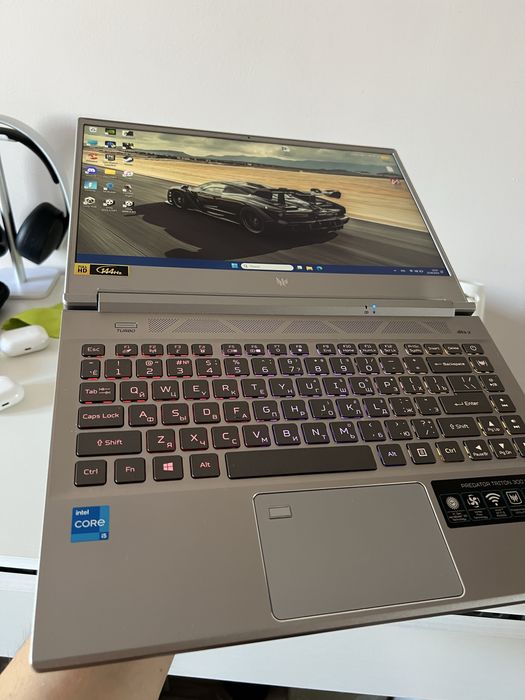 Ноутбук Predator Triton 300 SE