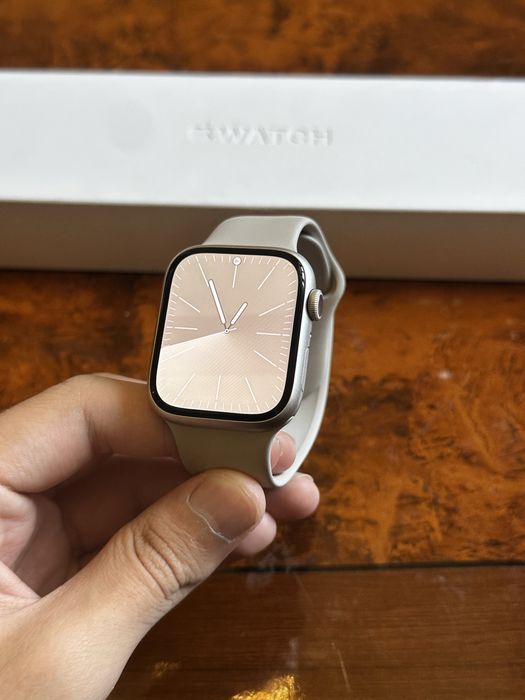 iWatch 8/45 98% starlight