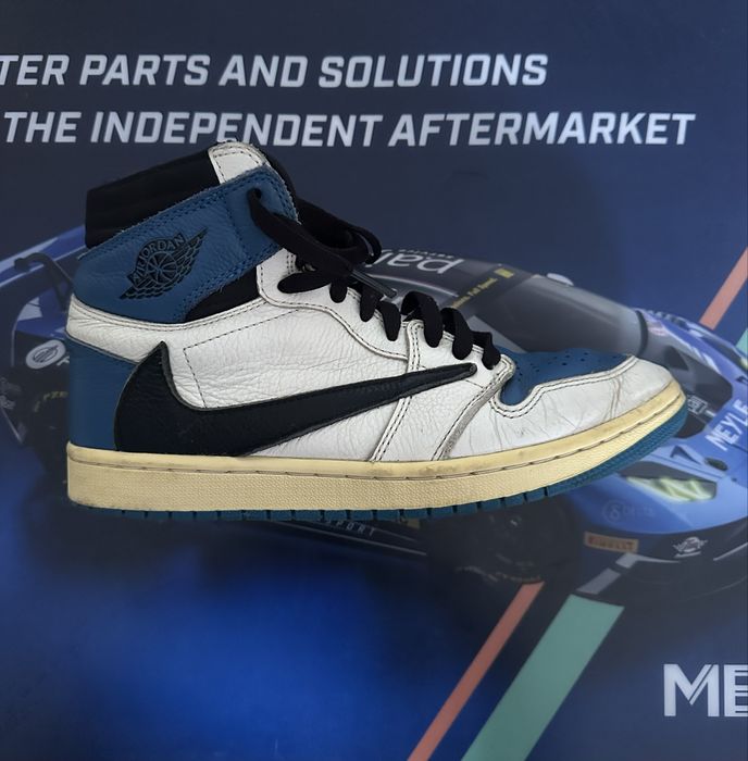 Jordan 1 High Travis Scott x Fragment