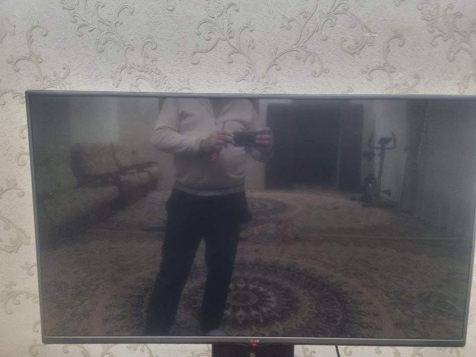 Продается Телевизор LG