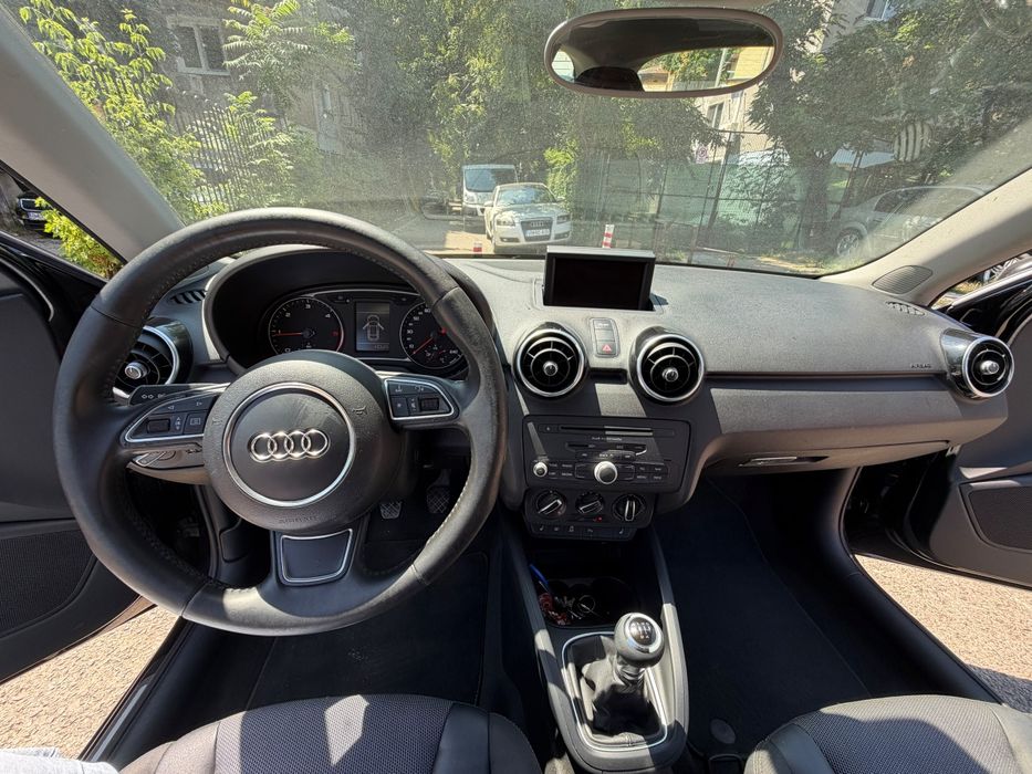 AUDI A1 2010 — imagine 4