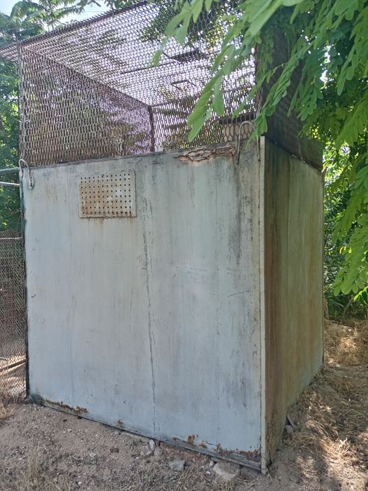 Продам металлический вагончик