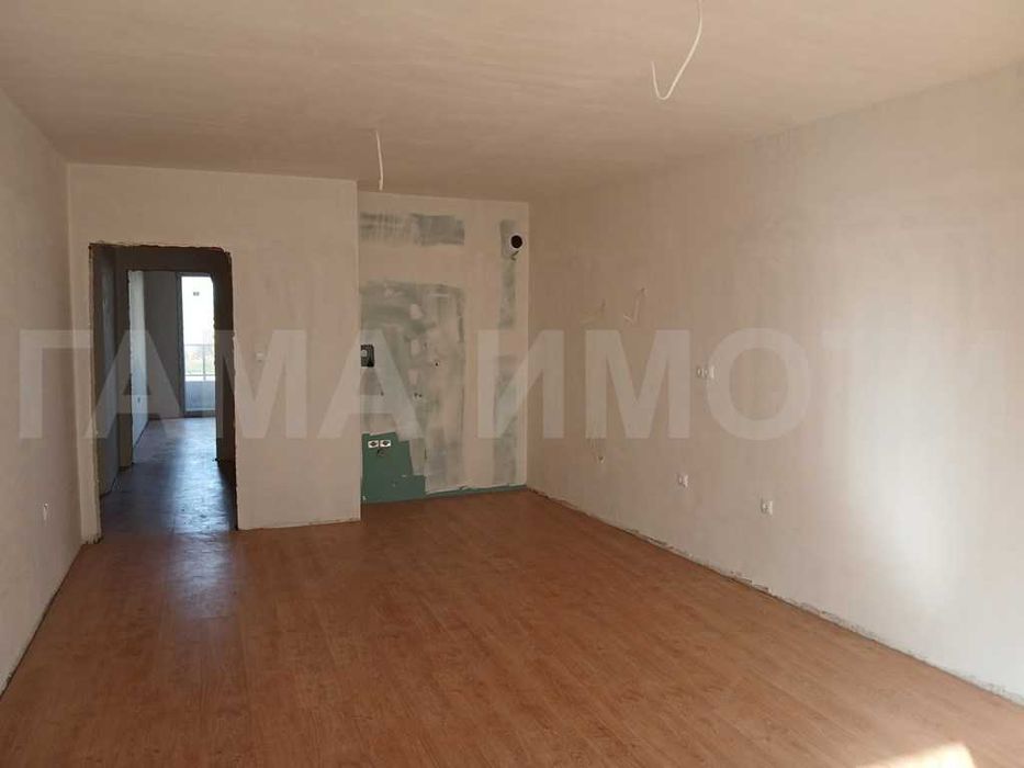 Двустаен апартамент, на 150 метра от южния плаж в гр. Поморие