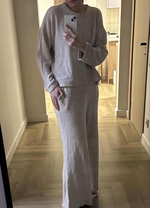 Женская одежда в хорошем состоянии