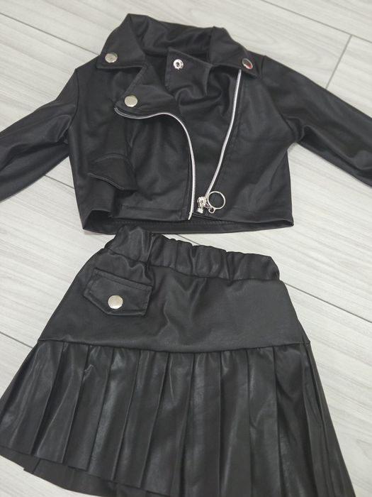 Lot rochite fetita 2 ani!