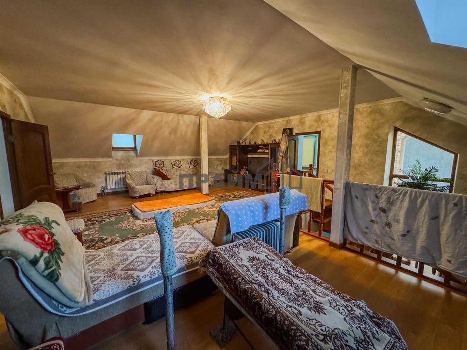 ПРОДАМ 5 ком. дом Центр (Артем ПРАЙМ)