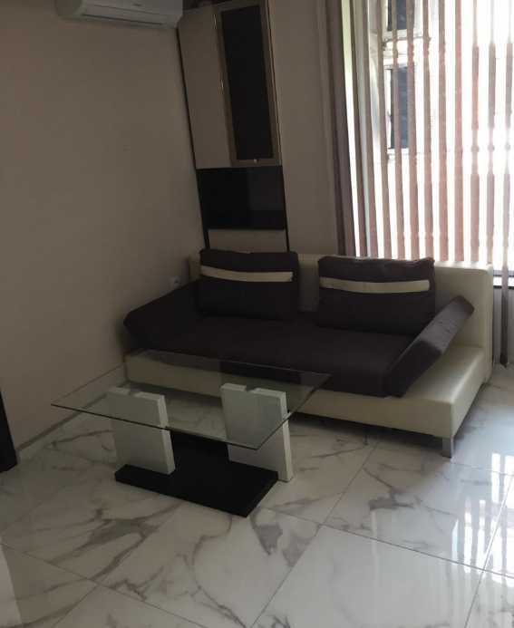 Дава се под наем Двустаен апартамент в Пловдив, Младежки Хълм - 50 кв.м за 248.88 € - Снимка #1