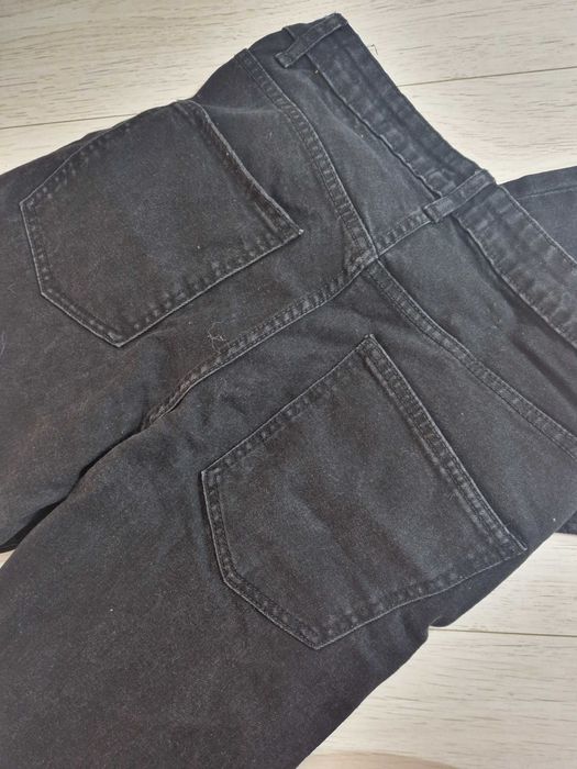 Blugi negri evazati 40 L