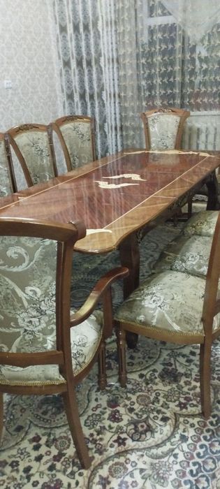 Стол стул сотилади