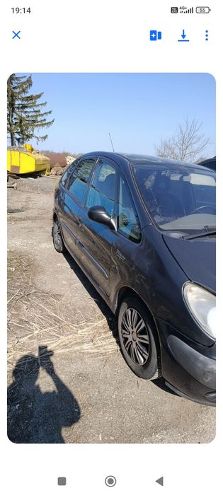 Продава се за части