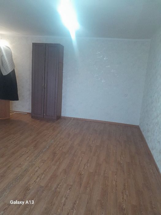 Продам 1 ком  в центре