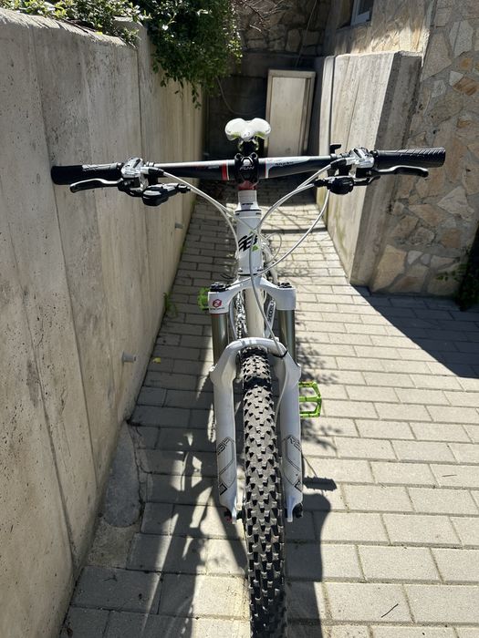 Колело Shockblaze R7 Race mountain bike