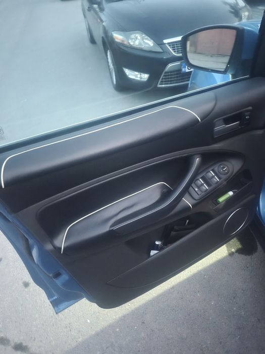 Vând Ford kuga titanium