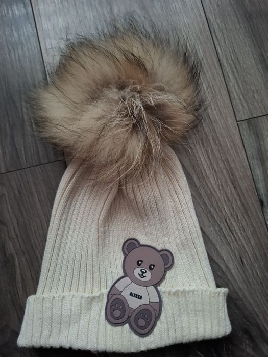 Зимни шапки Alessa  и шалове