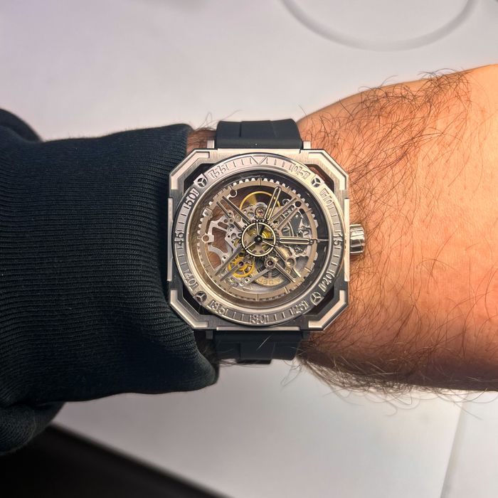 CIGA Design M051-SS01-W6B Magician Watch