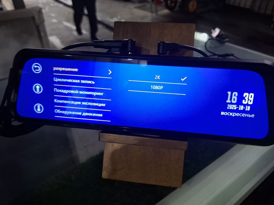 Леново т-820 , 2 К thinkplus  10-дюймлик.