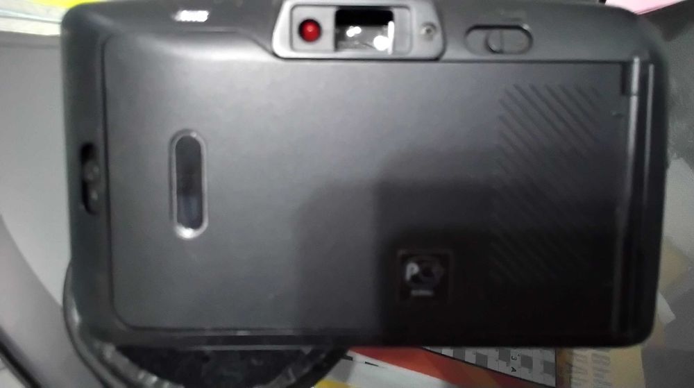 Фотоаппарат самсунг катушечный,в рабочем состоянии.