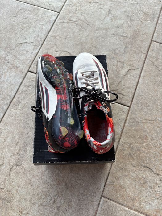 Ghete de fotbal Adidas Messi Pibe de Barr10