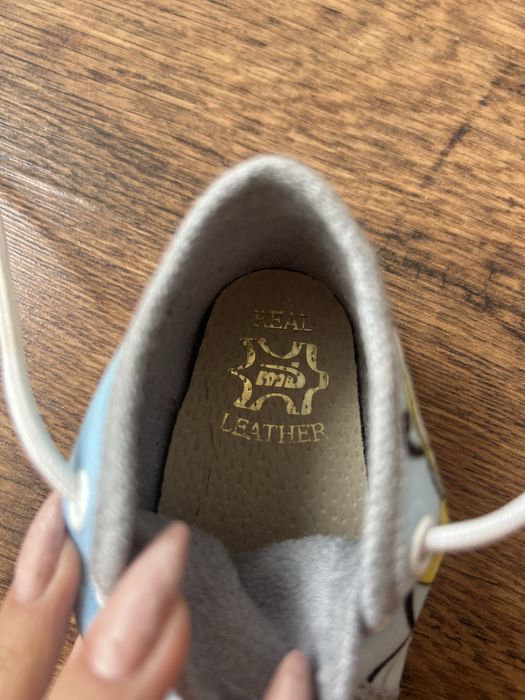 Бебешки пантофи нови