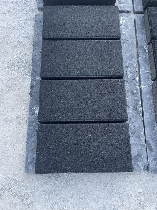 Прессованный брусчатки от производителя